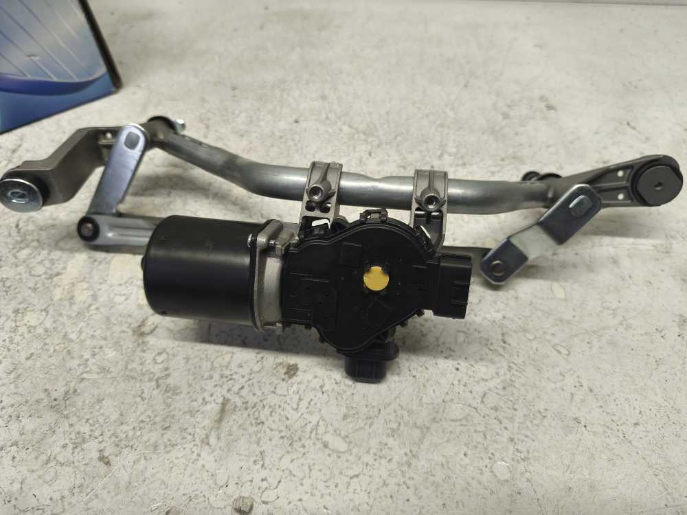 MOTEUR D ESSUIE GLACE AVANT RENAULT - Vue 2